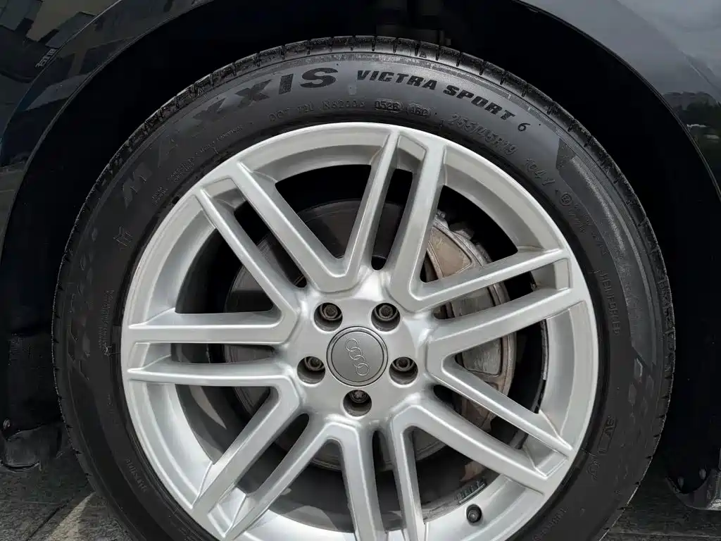Audi A8 — миниатюра 10