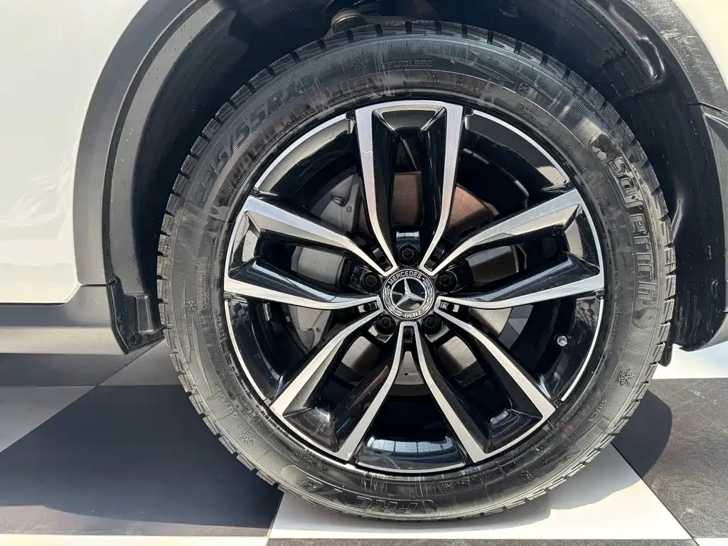 Mercedes-Benz GLC — миниатюра 7