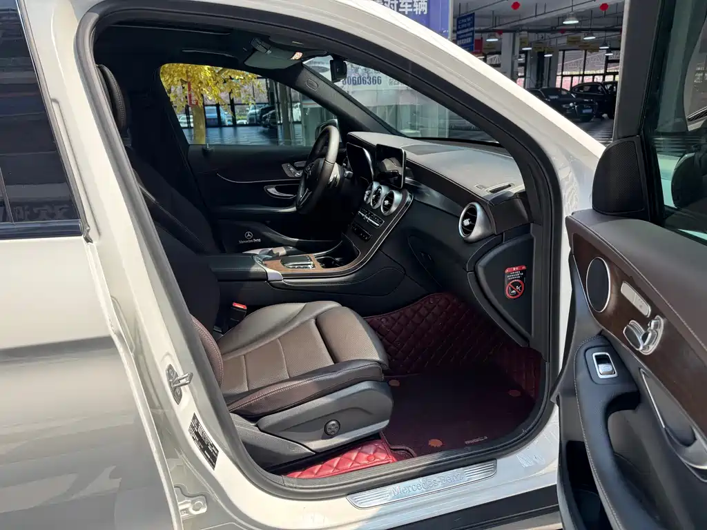Mercedes-Benz GLC — миниатюра 19