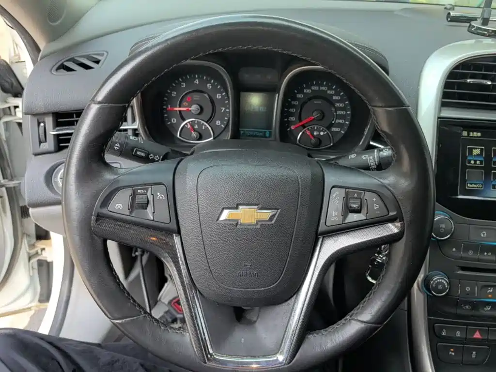 Chevrolet Malibu — миниатюра 11