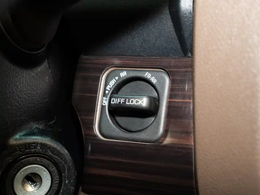 Toyota Land Cruiser — миниатюра 14