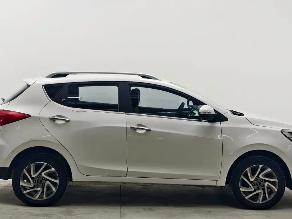 JAC Refine S2 — миниатюра 8