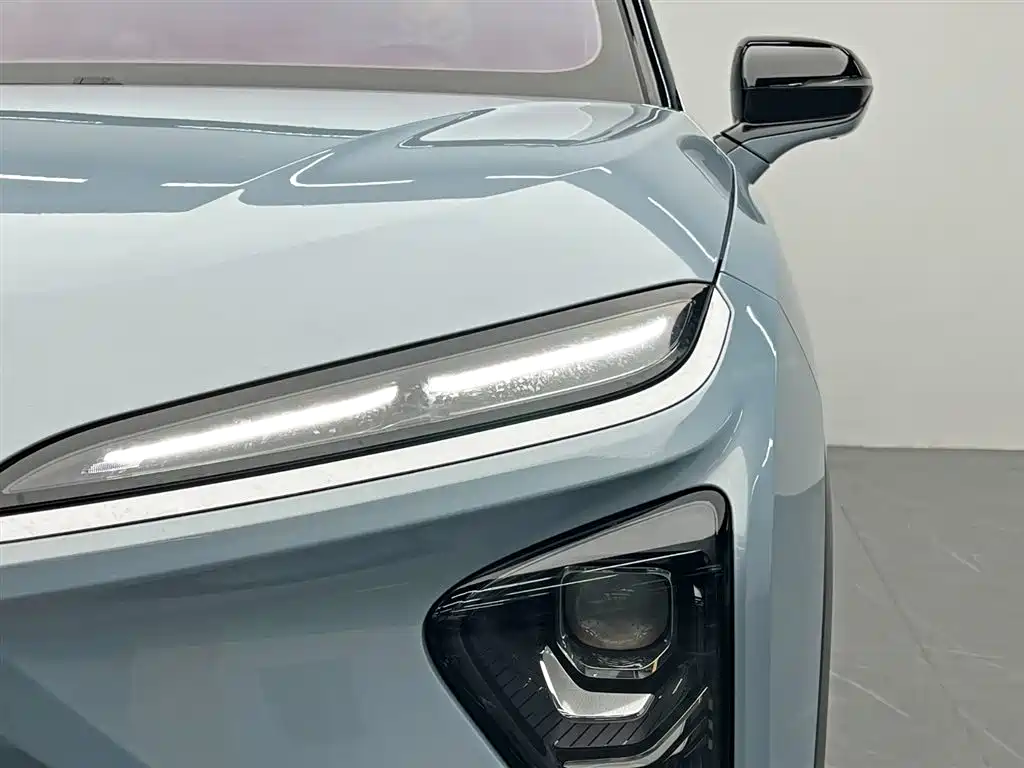 NIO NIO ES6