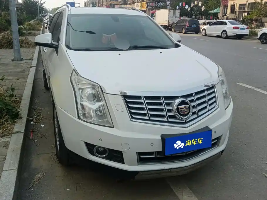 Cadillac SRX — миниатюра 2