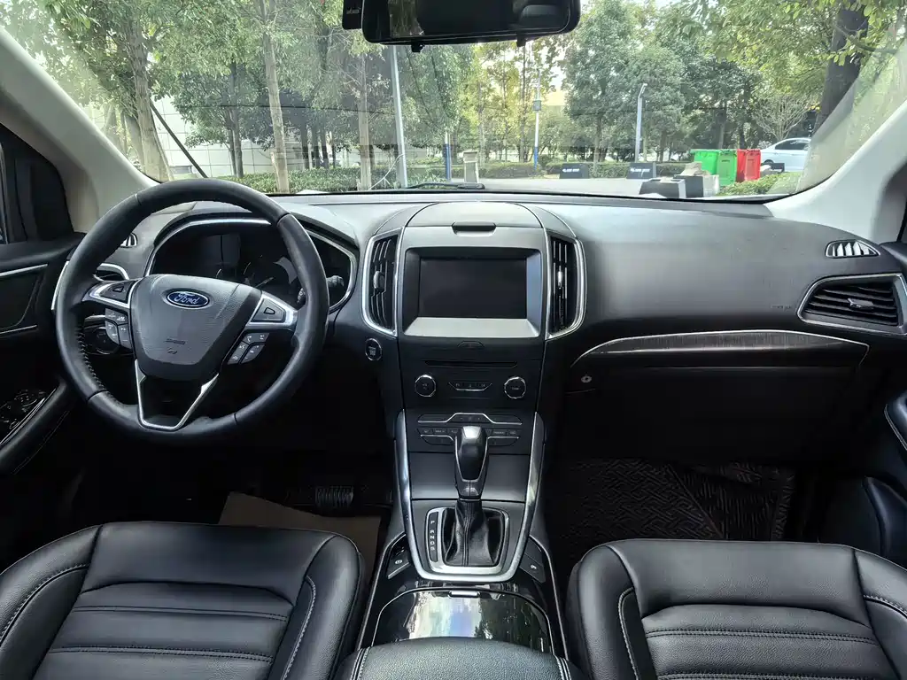Ford Edge — миниатюра 5