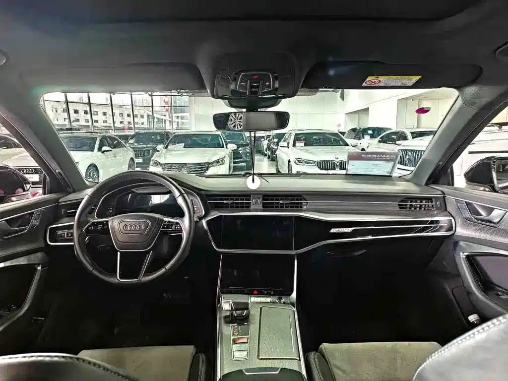 Audi A6L New Energy — миниатюра 4