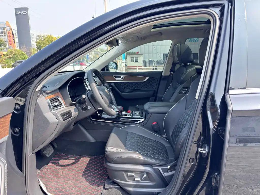 Hongqi Hongqi HS7 — миниатюра 7