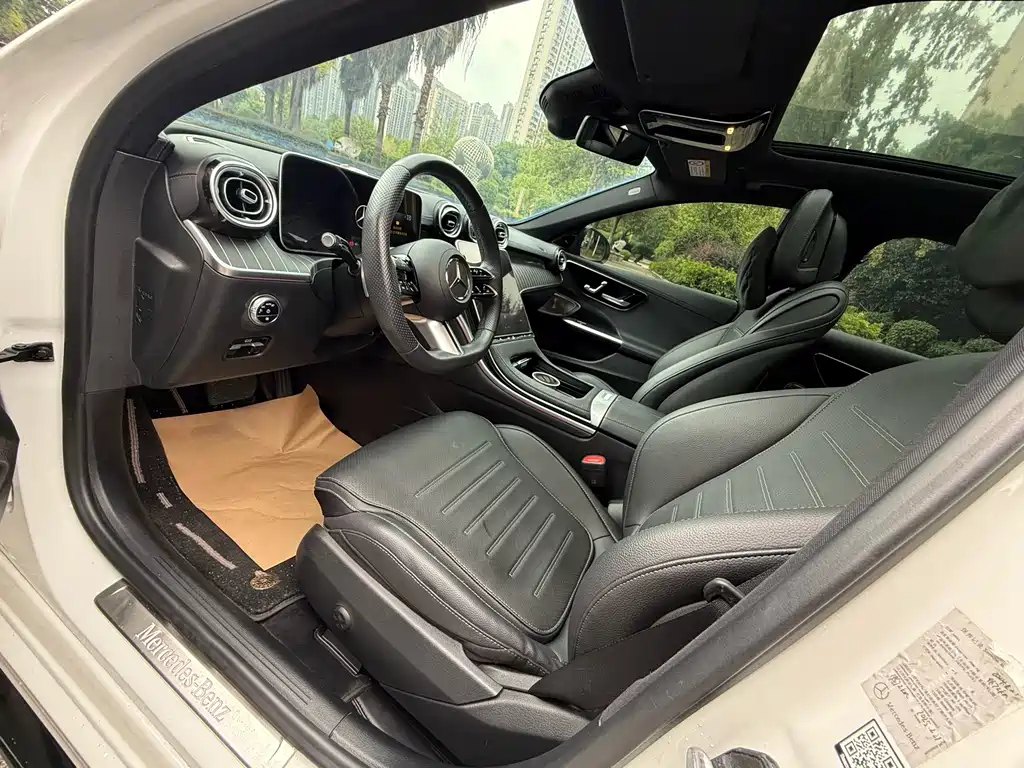 Mercedes-Benz C-Class — миниатюра 7