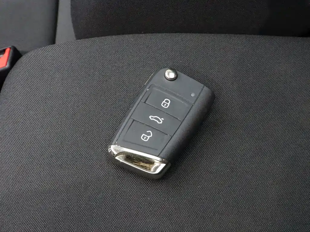 Volkswagen Golf — миниатюра 13
