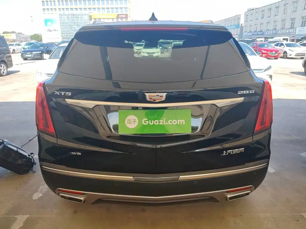 Cadillac XT5 — миниатюра 6