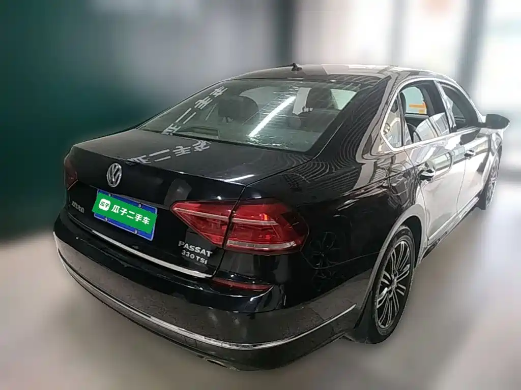 Volkswagen Passat — миниатюра 10
