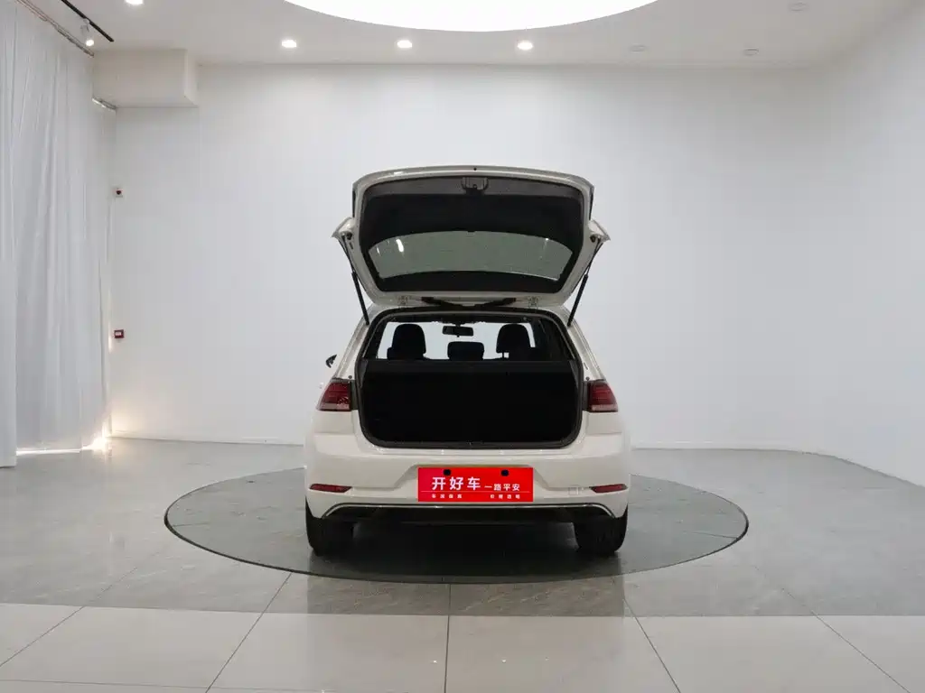 Volkswagen Golf — миниатюра 7