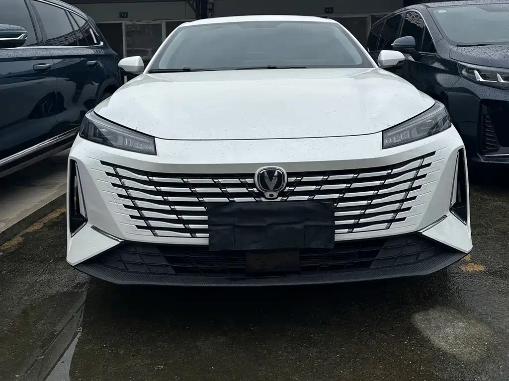 Changan UNI-V — миниатюра 2