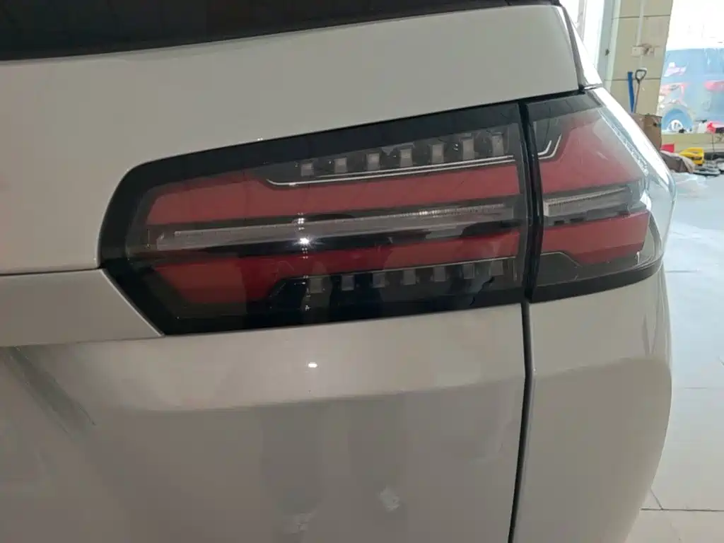 Wuling Xingguang 730 New Energy — миниатюра 8