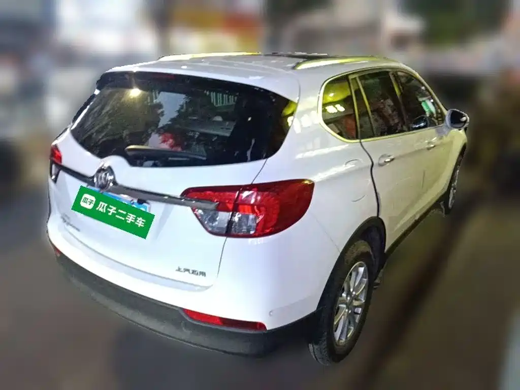 Buick Envision Plus — миниатюра 6