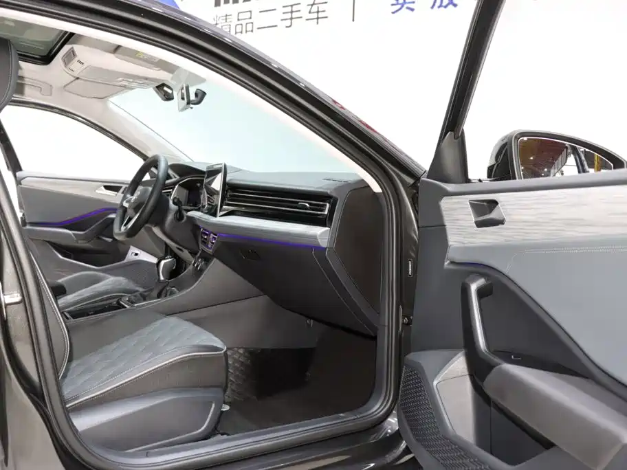 Volkswagen Sagitar — миниатюра 8