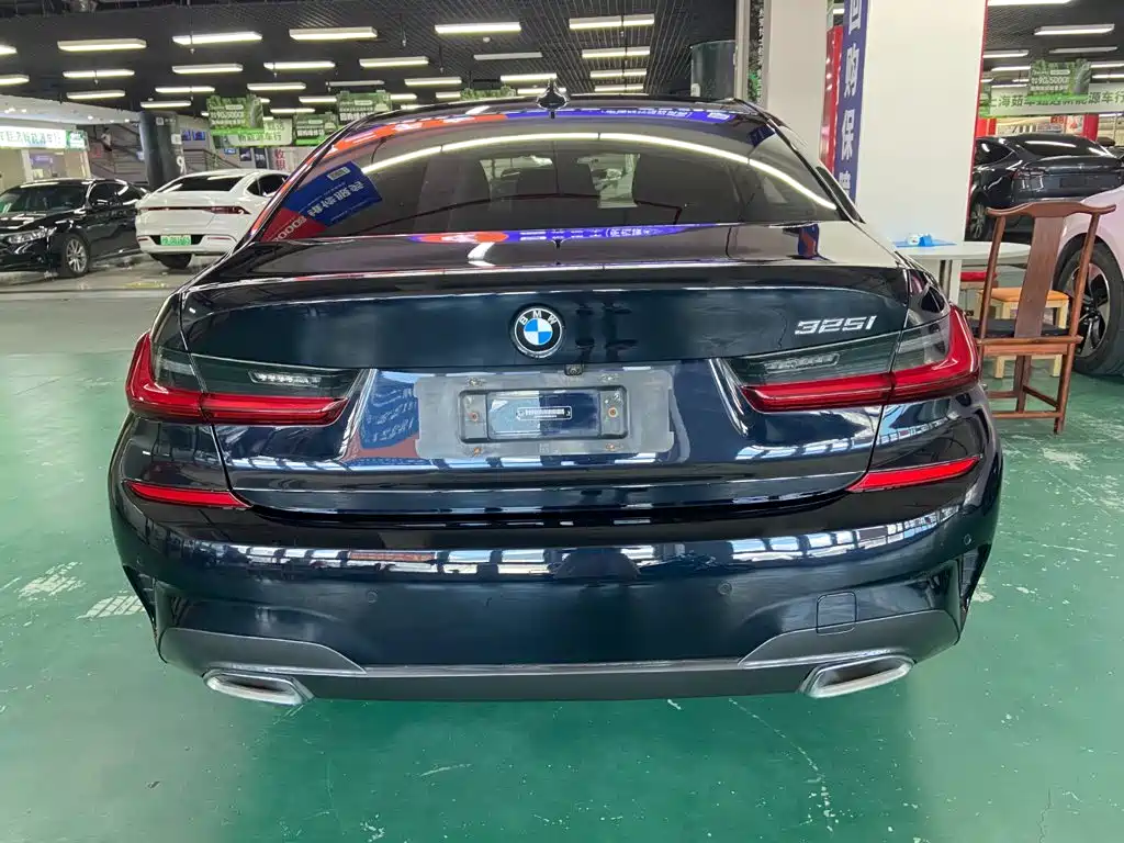 BMW 3 Series — миниатюра 14