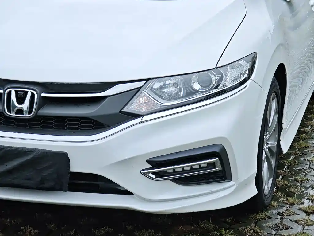 Honda Jade — миниатюра 4