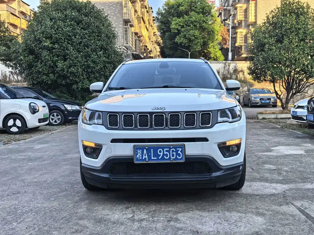 Jeep Compass — миниатюра 2