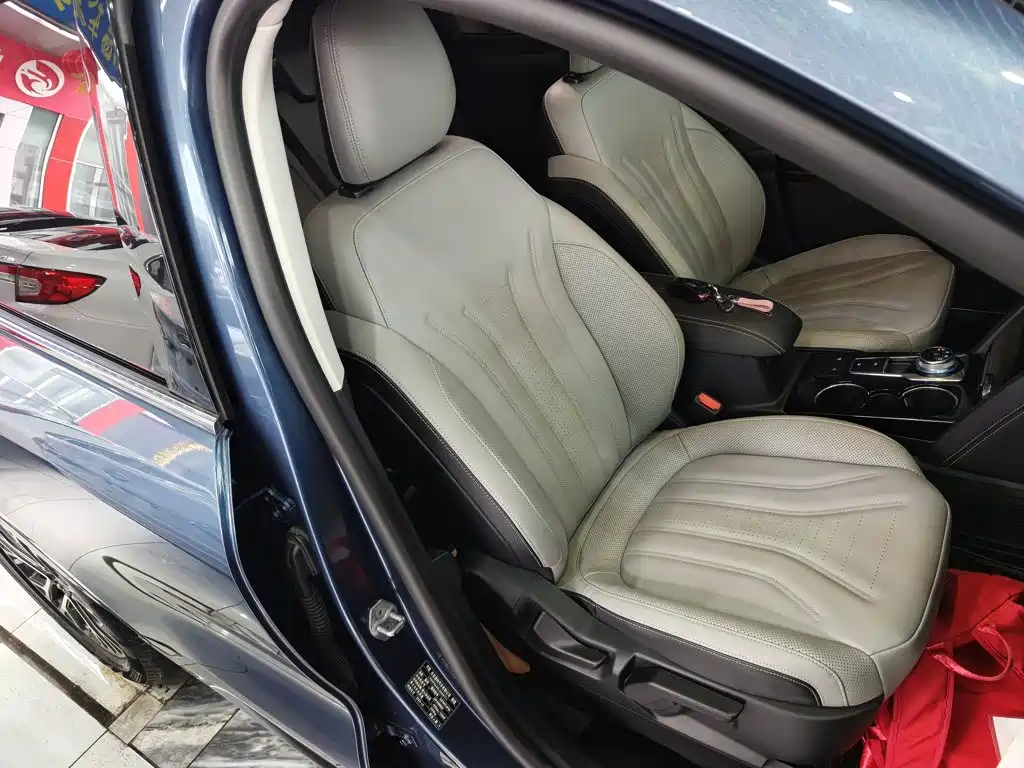 Ford Escape — миниатюра 25