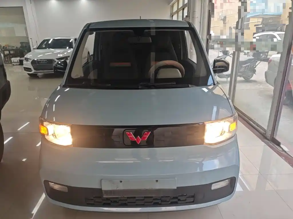 Wuling MINIEV — миниатюра 3