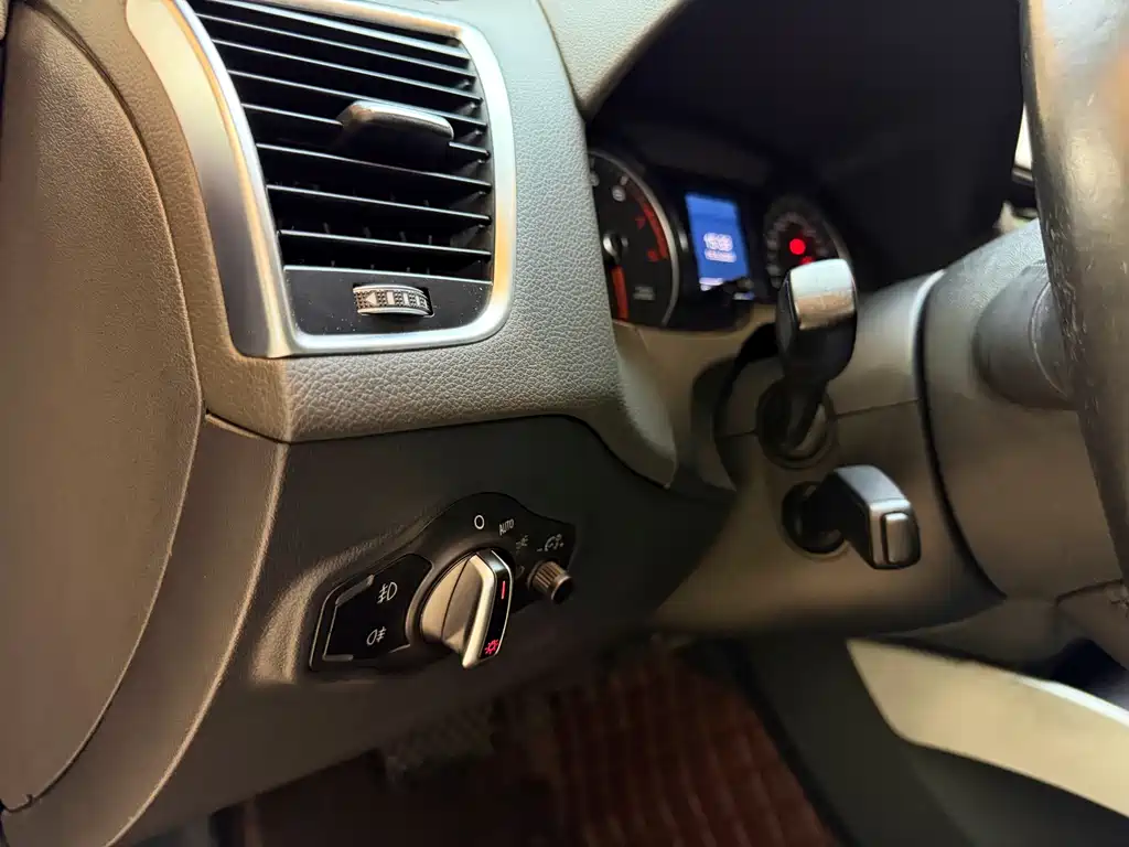 Audi Q5 — миниатюра 15