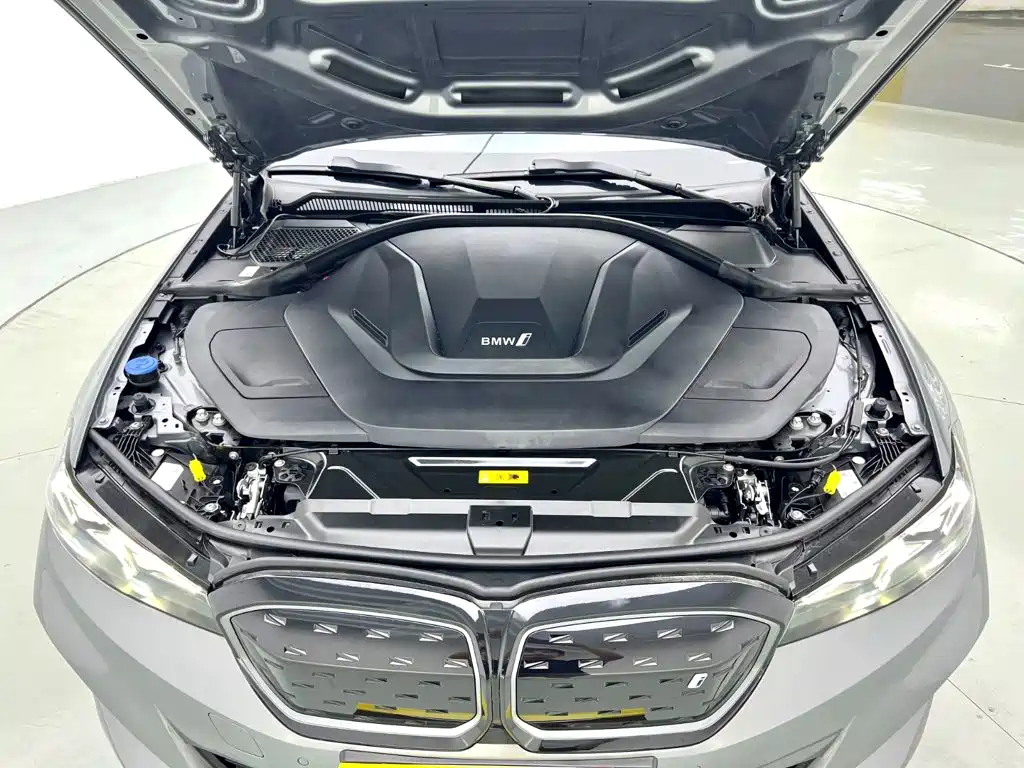 BMW i3 — миниатюра 17