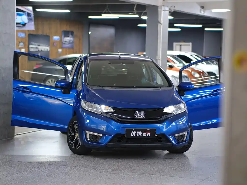 Honda Fit — миниатюра 13
