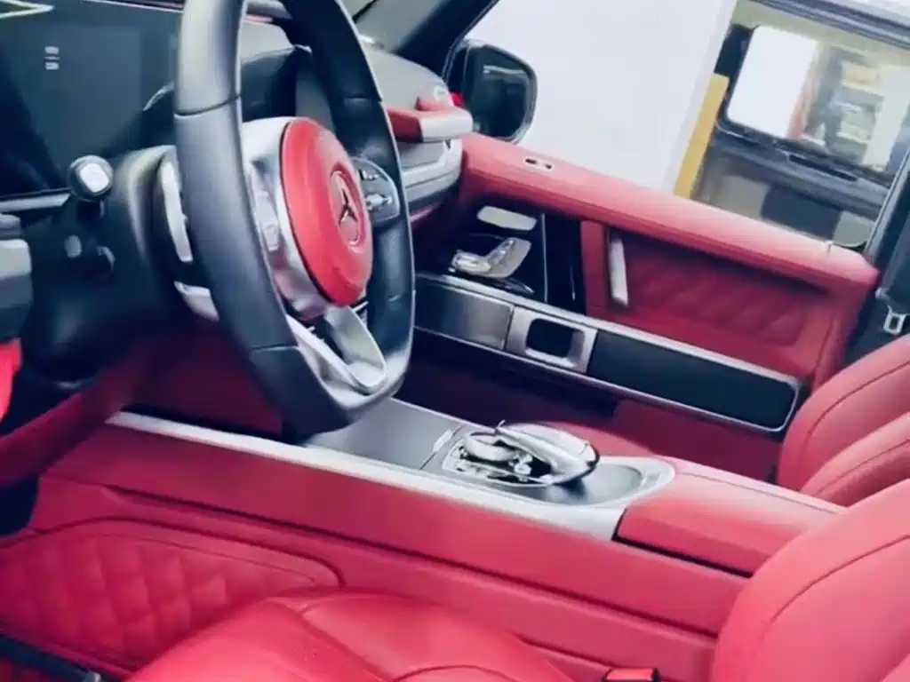 Mercedes-Benz G-Class — миниатюра 7