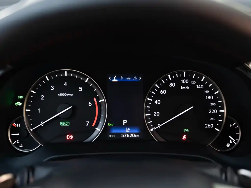 Lexus RX — миниатюра 23