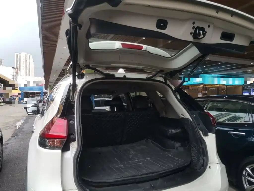 Nissan X-Trail — миниатюра 19
