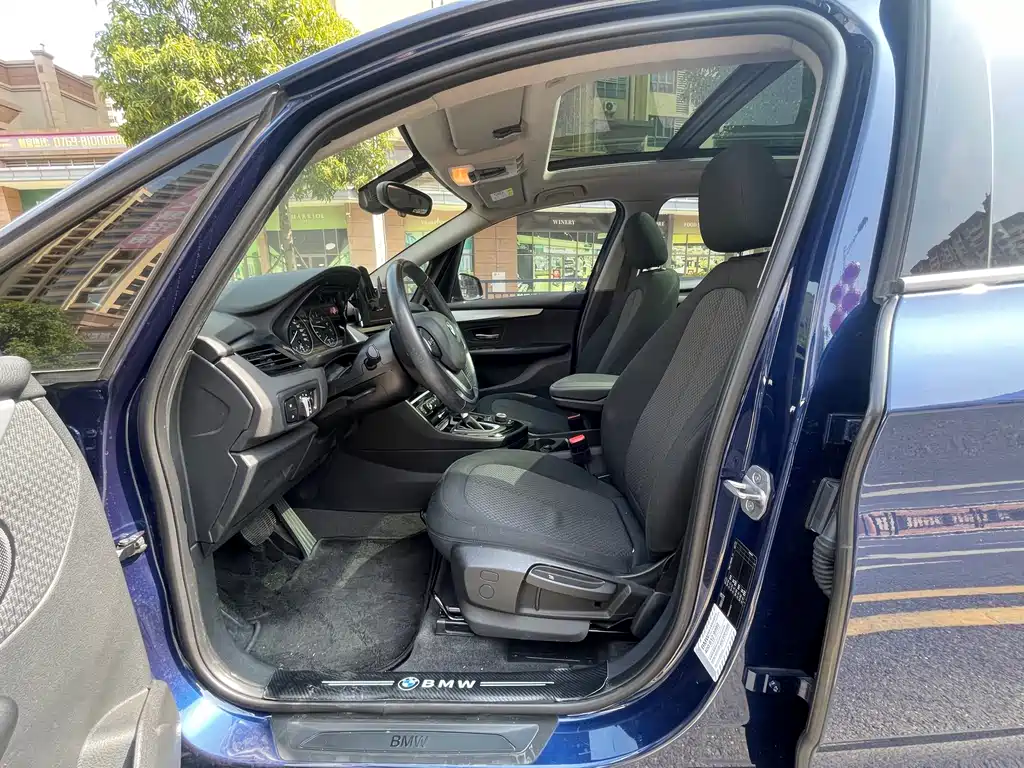 BMW 2 SERIES STATION WAGON