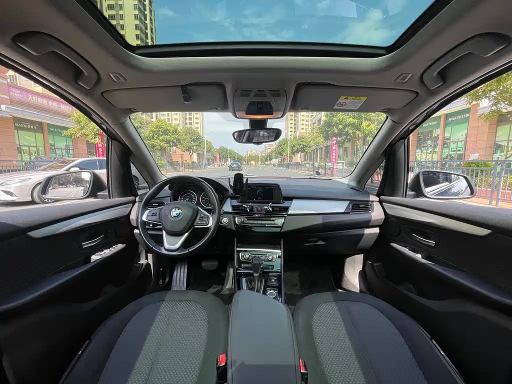 BMW 2 SERIES STATION WAGON