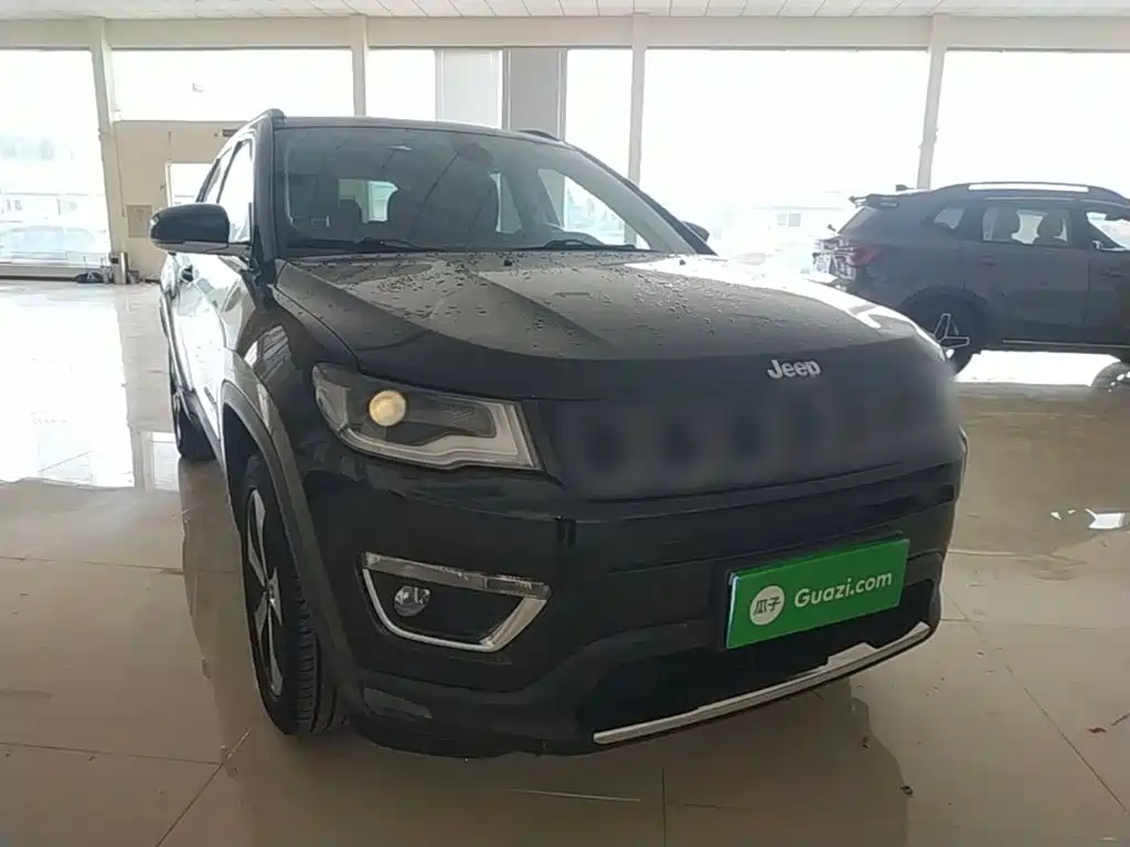 Jeep Compass — миниатюра 4