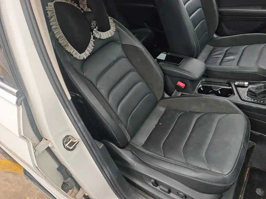 Volkswagen Tiguan L — миниатюра 25