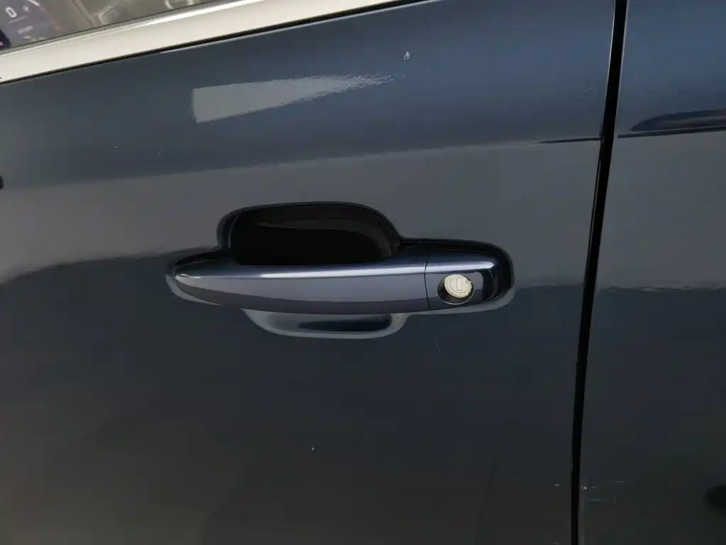 GAC Motor Trumpchi M6 — миниатюра 18