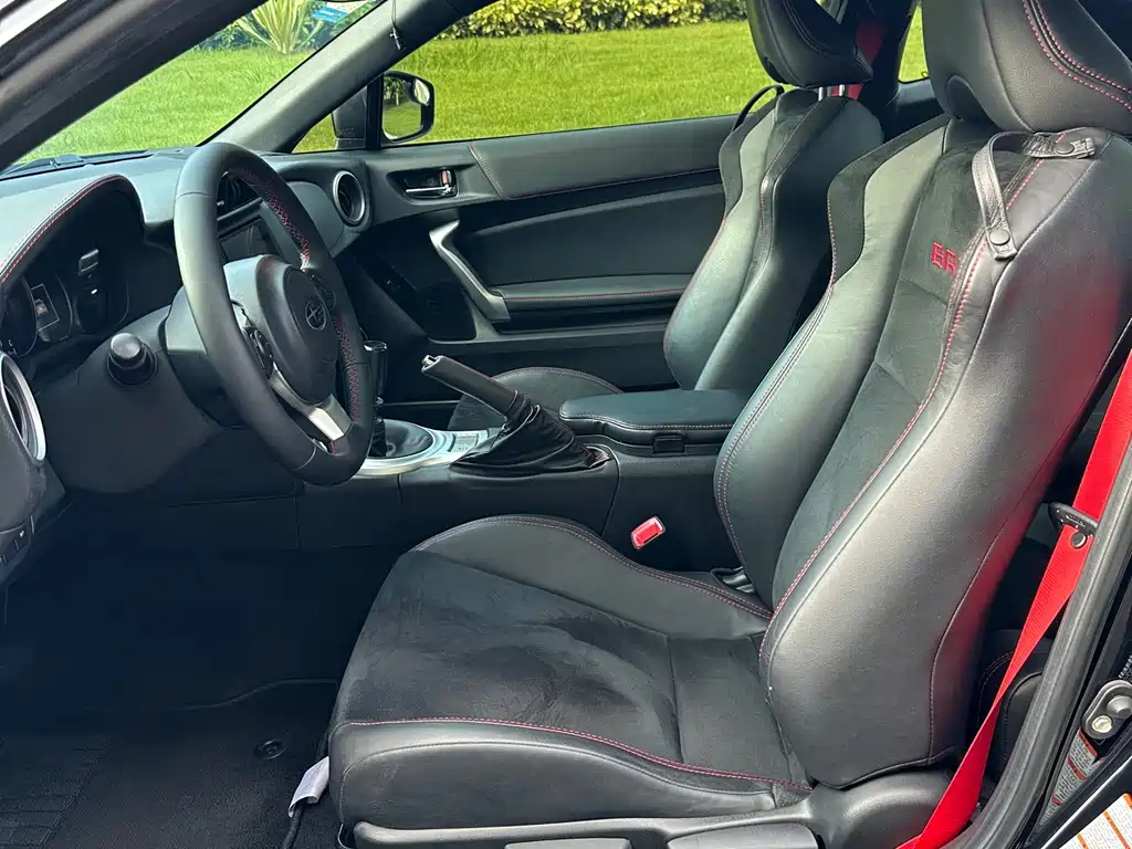 Subaru BRZ — миниатюра 9