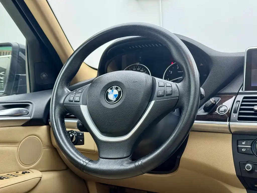 BMW X5 2009 xDrive48i Luxury