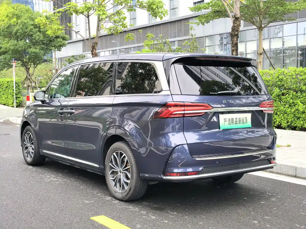 Roewe iMAX8 New Energy — миниатюра 7