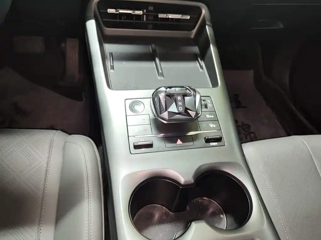 BYD Qin PLUS — миниатюра 14