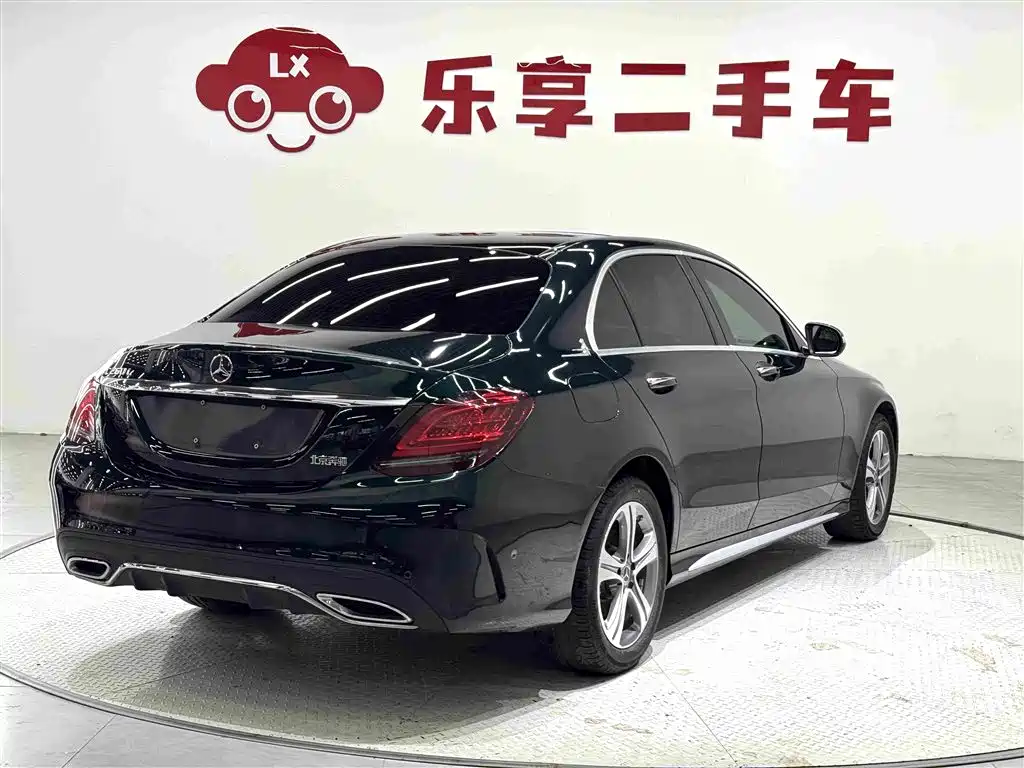 Mercedes-Benz C-Class — миниатюра 5