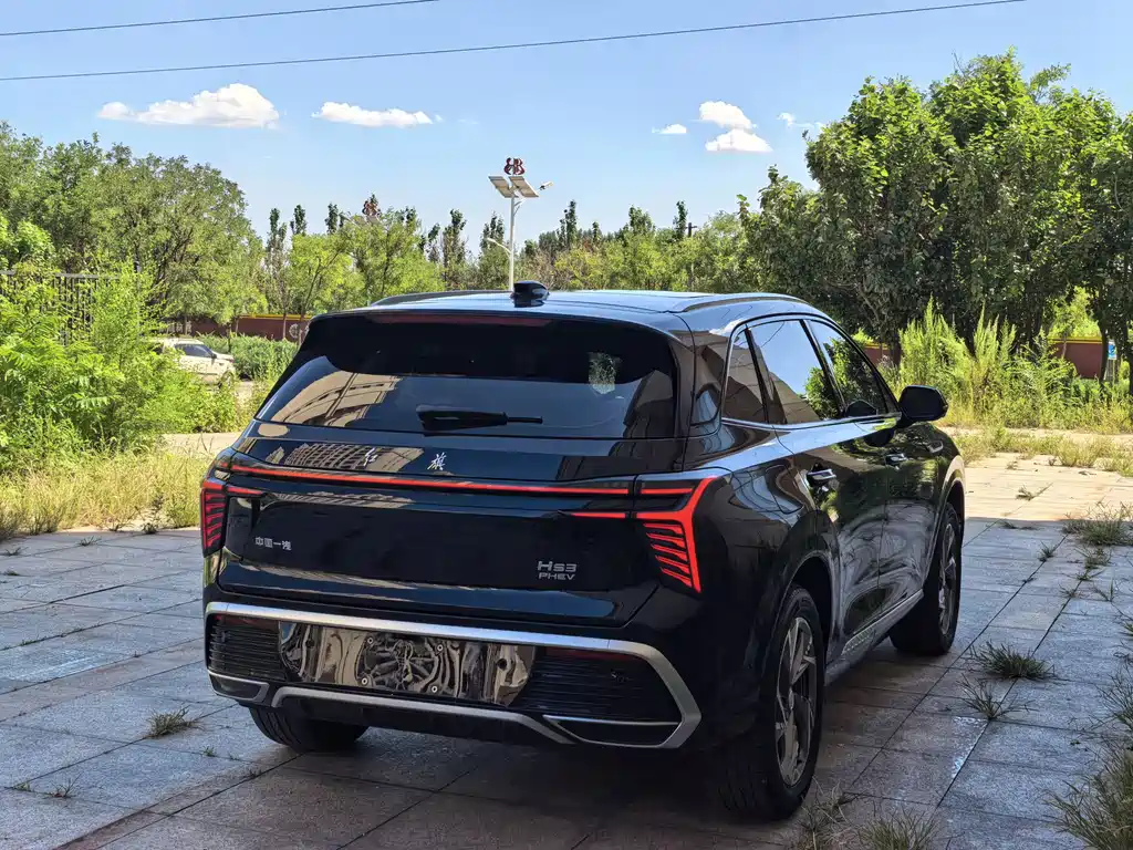 Hongqi Hongqi HS3 PHEV — миниатюра 10
