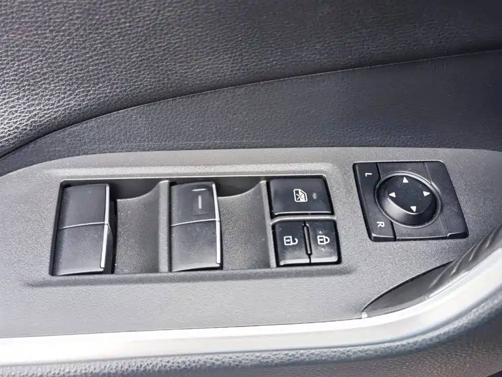 Toyota Wildlander — миниатюра 24