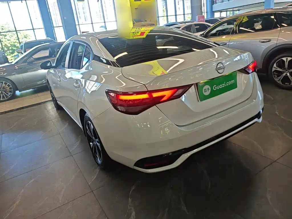 Nissan Sylphy — миниатюра 5