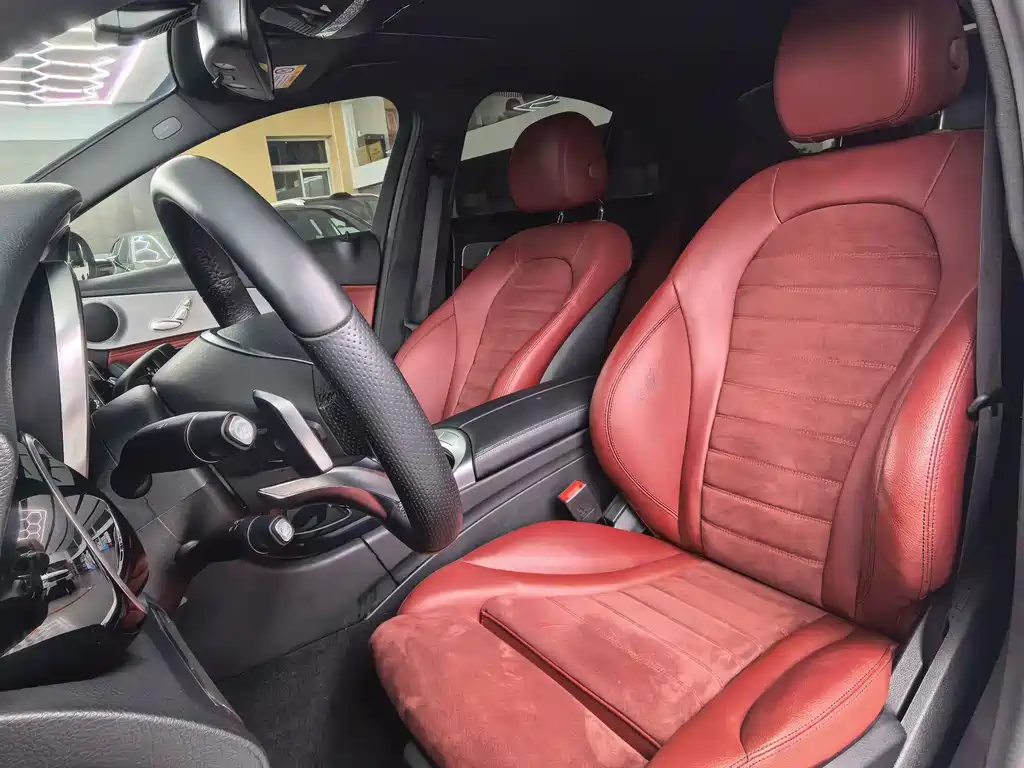 Mercedes-Benz C-Class — миниатюра 11