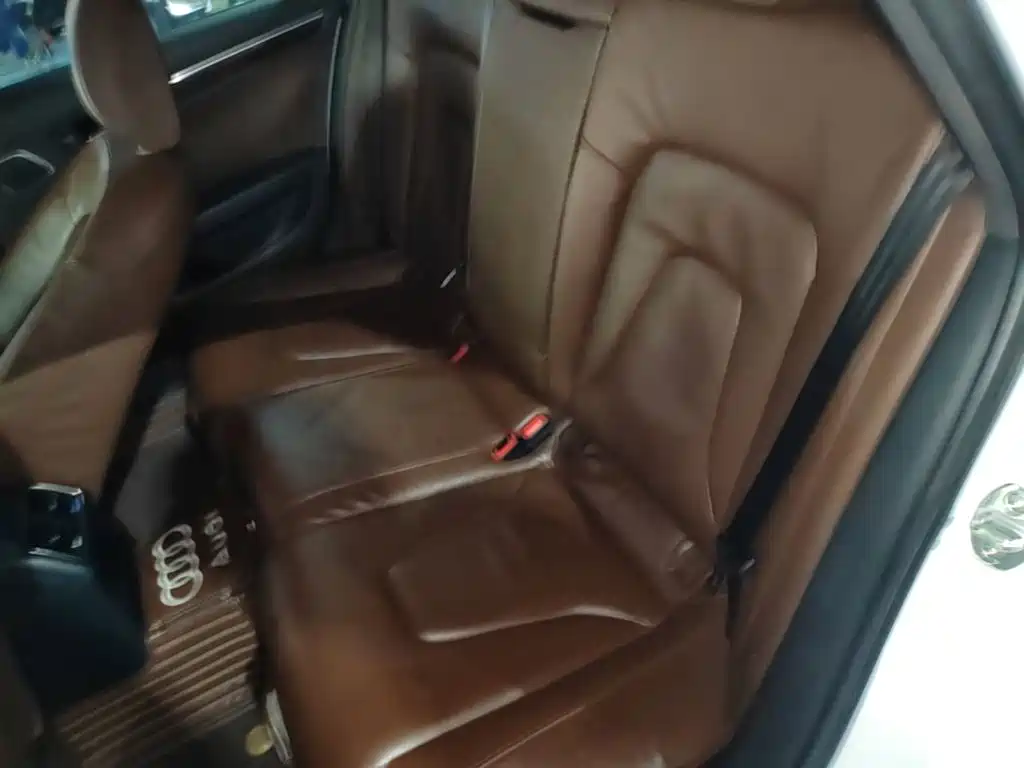 Audi A4L — миниатюра 17