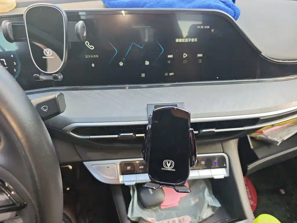 Changan Eado — миниатюра 9