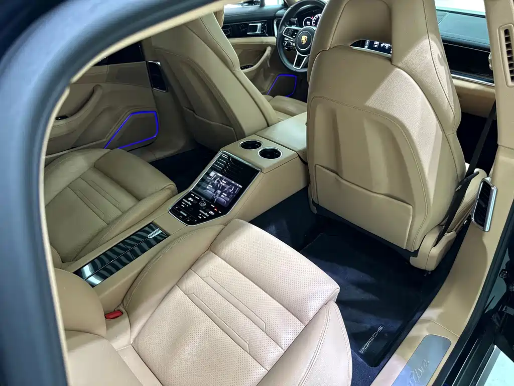 Porsche Panamera — миниатюра 27