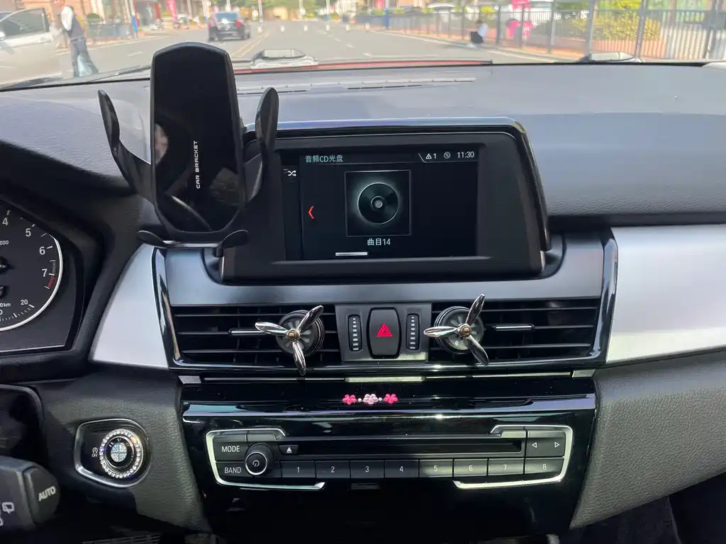 BMW 2 SERIES STATION WAGON