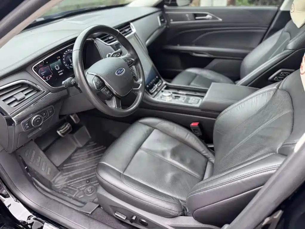 Ford Taurus — миниатюра 9